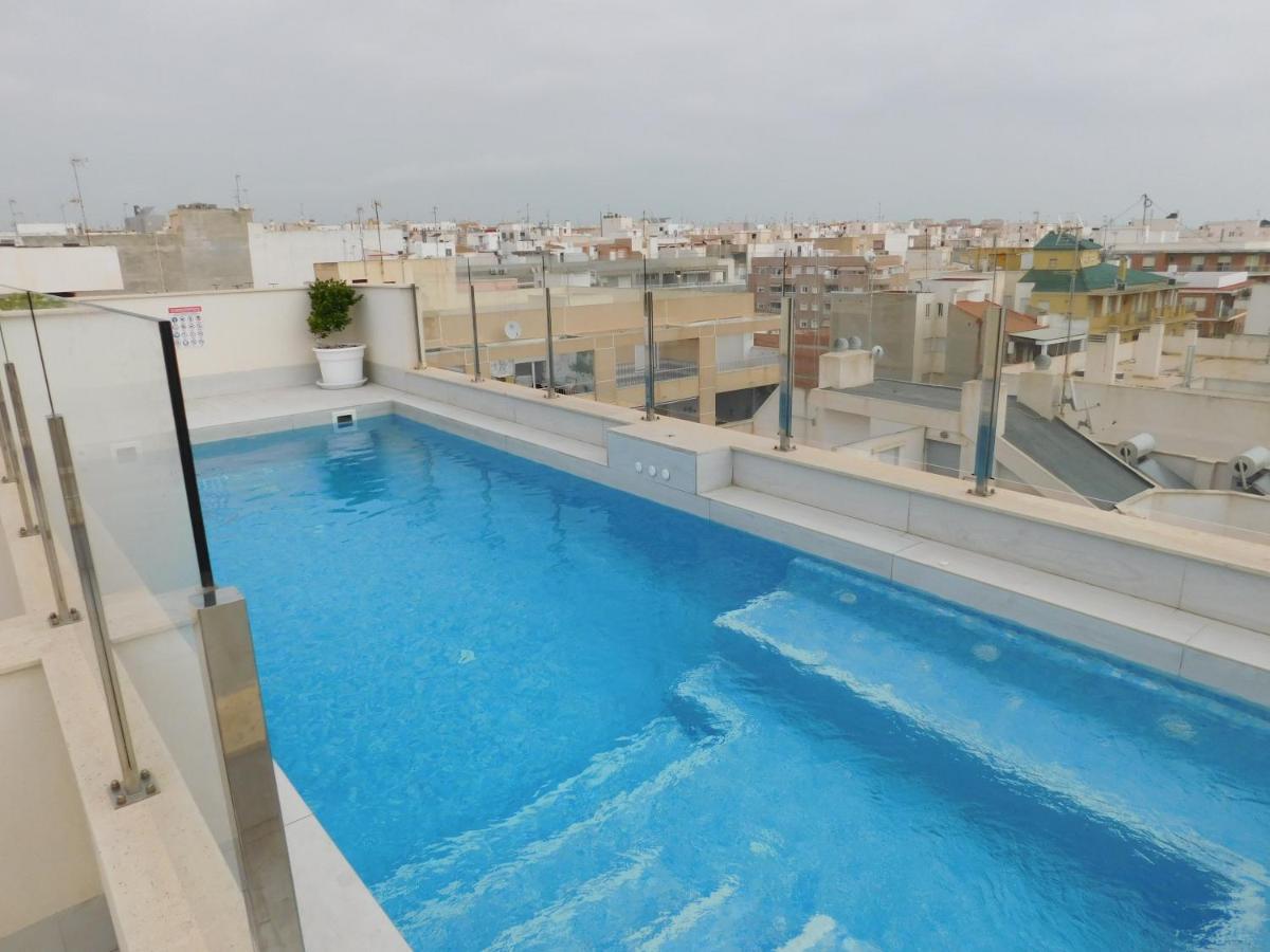 Modern And Cosy Apartment Close To The Beach Torrevieja Exteriör bild