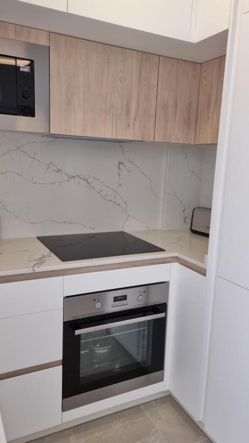 Modern And Cosy Apartment Close To The Beach Torrevieja Exteriör bild